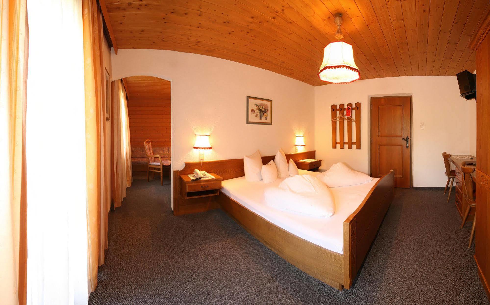 Pension Tirol Nauders Exterior photo